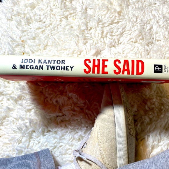 SHE SAID Breaking the Sexual Harassment Story That Helped Ignite a Movement - Picture 2 of 6